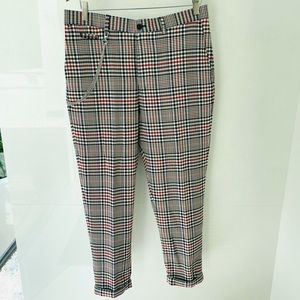 Zara Men’s Cropped Pant with detachable Chain